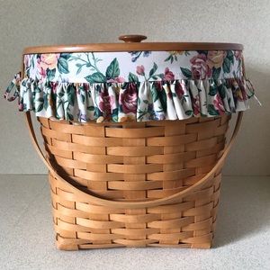 ‼️SOLD‼️ Longaberger 13” Measuring basket set